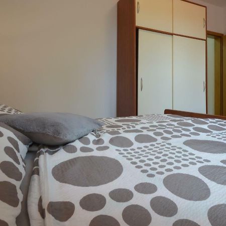 Apartment Mara-1 By Interhome Anić Eksteriør billede